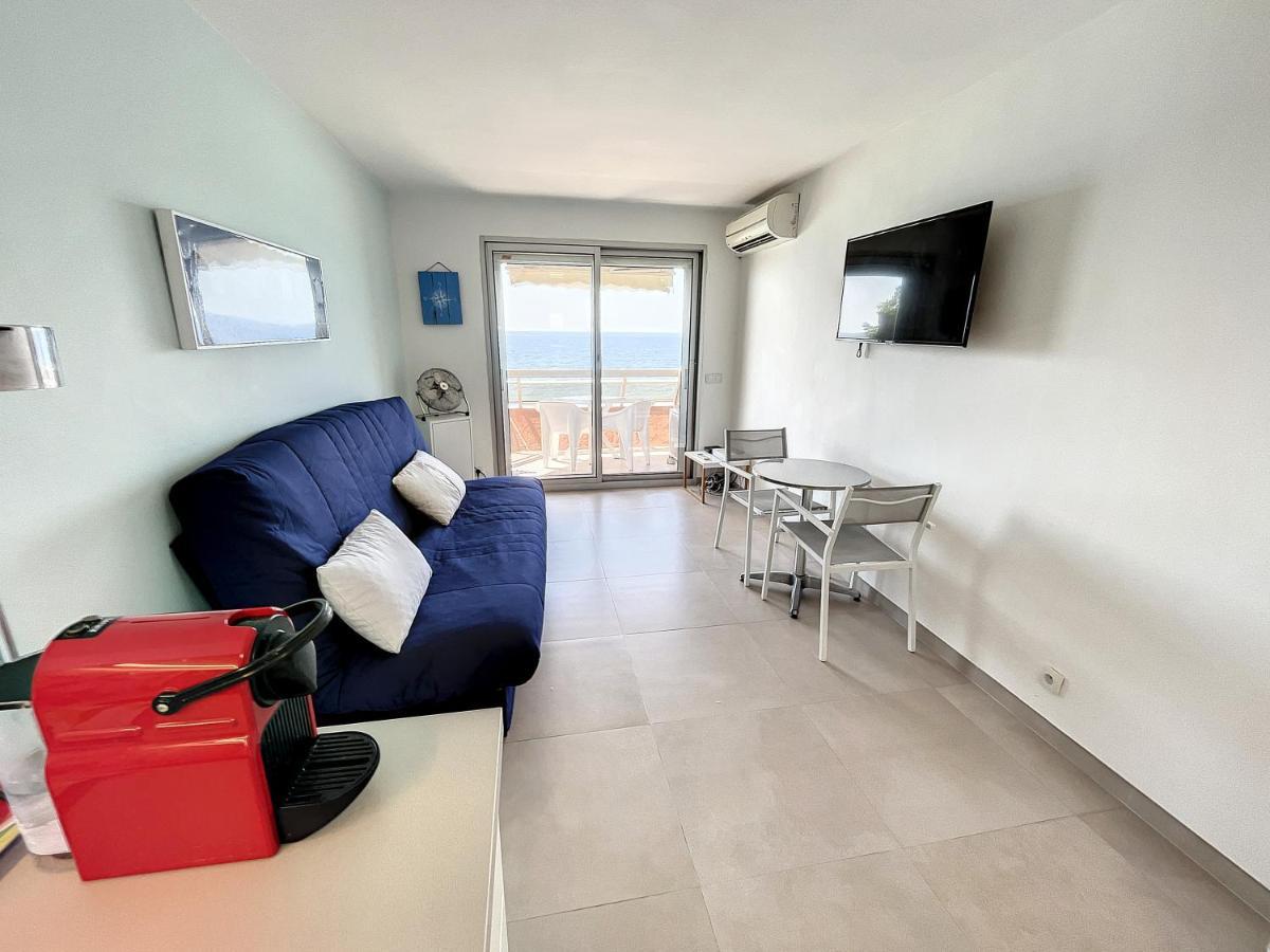 Studio With Beautiful Sea View And Direct Beach Access كان المظهر الخارجي الصورة